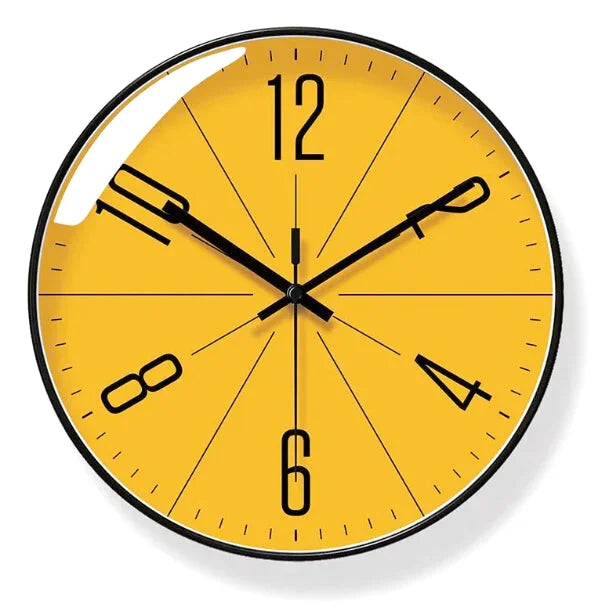 Horloge murale design Mimosa Côté Horloge avec chiffres jaunes et cadre moderne, idéale pour décoration intérieure.
