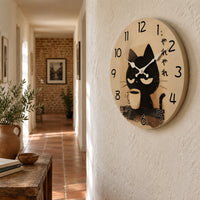 Filou — Horloge Murale Design Chat Noir au Café