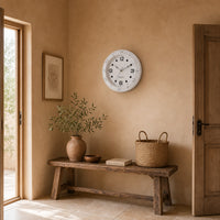 Skipper, horloge murale design montre de plongée verte, ambiance bureau moderne, Côté Horloge