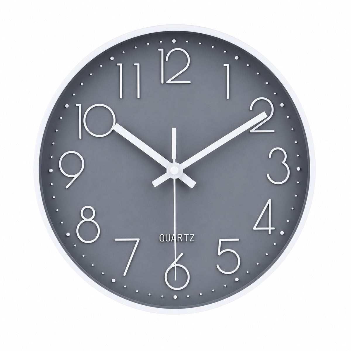 Horloge murale Quartz, gros plan sur les chiffres lumineux, Côté Horloge
