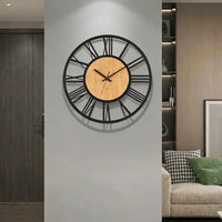 Grande Horloge Romaine Chiffres Romains Métal et Bois de Côté Horloge