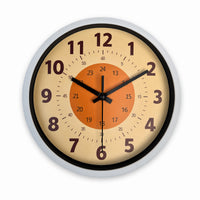 Vermillion, horloge murale rétro orange style gare, vue principale du cadran